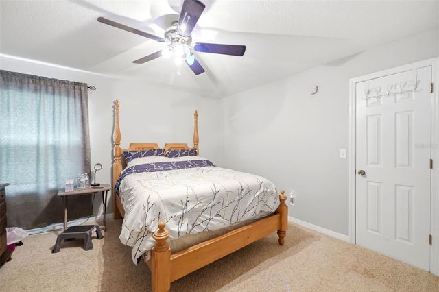 2112 HERITAGE CREST DRIVE, Valrico, FL 33594
