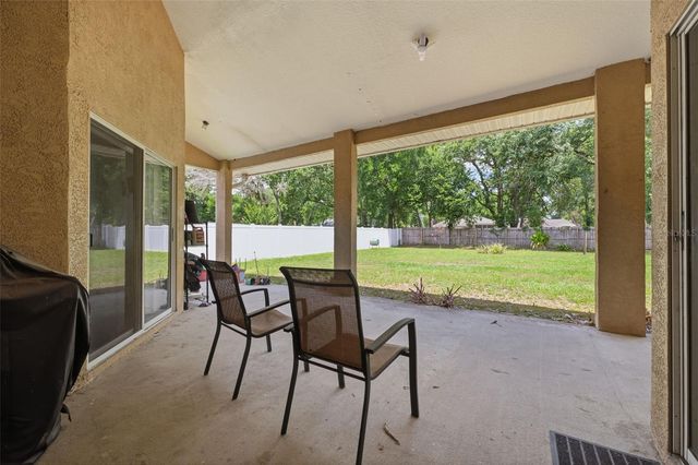 2112 HERITAGE CREST DRIVE, Valrico, FL 33594