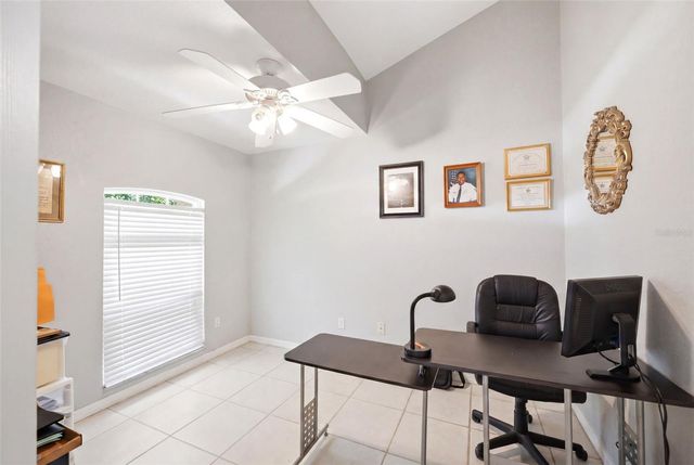 2112 HERITAGE CREST DRIVE, Valrico, FL 33594