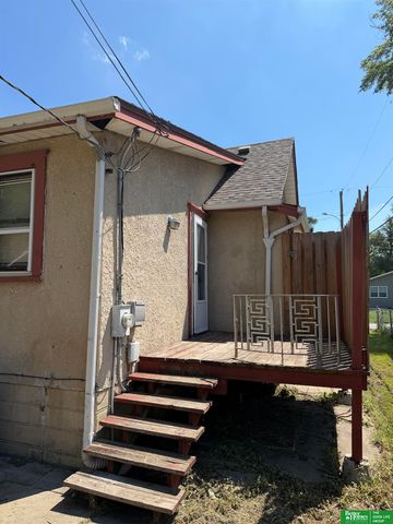 5516 N 37 Street, Omaha, NE 68111