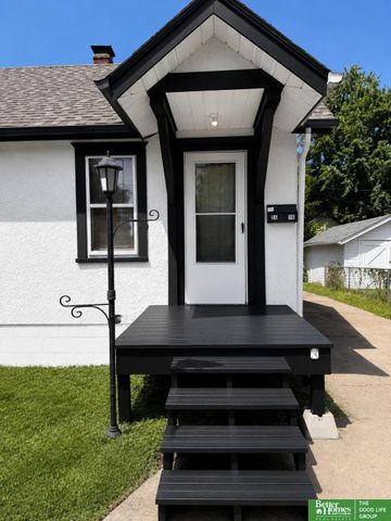 5516 N 37 Street, Omaha, NE 68111