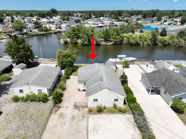 28 Lake Saint Clair Drive, Little Egg Harbor, NJ 08087