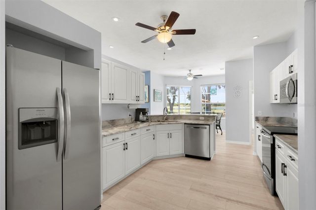 9001 69TH AVENUE E, Palmetto, FL 34221