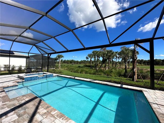 9260 Cormorant DR, Naples, FL 34120