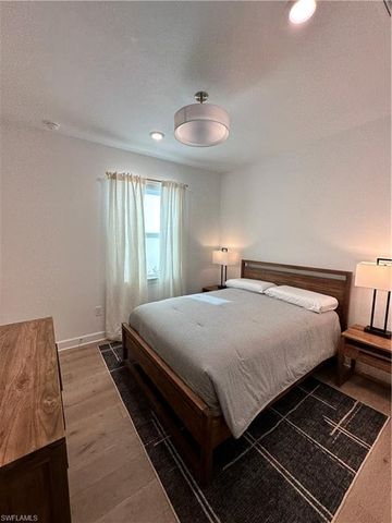 9260 Cormorant DR, Naples, FL 34120