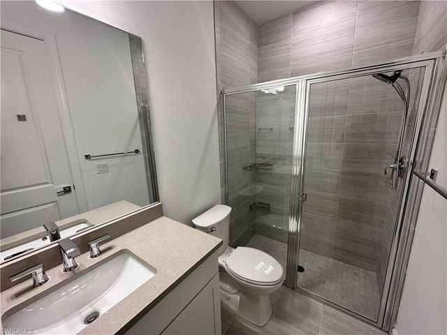 9260 Cormorant DR, Naples, FL 34120