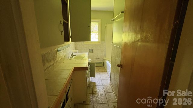 520 Cottrell Hill Road, Lenoir, NC 28645