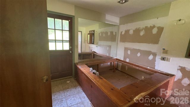 520 Cottrell Hill Road, Lenoir, NC 28645