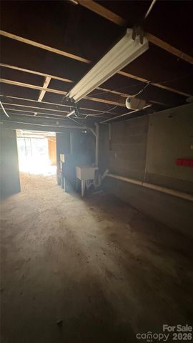 520 Cottrell Hill Road, Lenoir, NC 28645