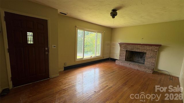 520 Cottrell Hill Road, Lenoir, NC 28645