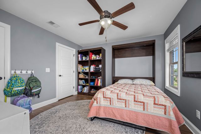 2618 Cloverfields Ct, Murfreesboro, TN 37130