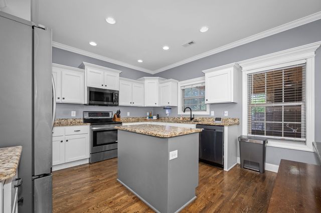 2618 Cloverfields Ct, Murfreesboro, TN 37130