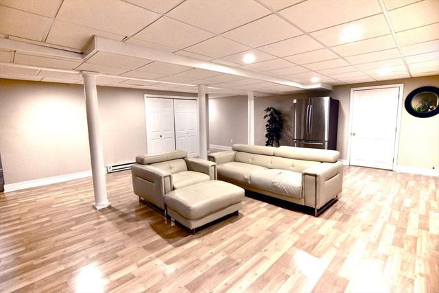 172 Edgehill Road 172, Norwood, MA 02062