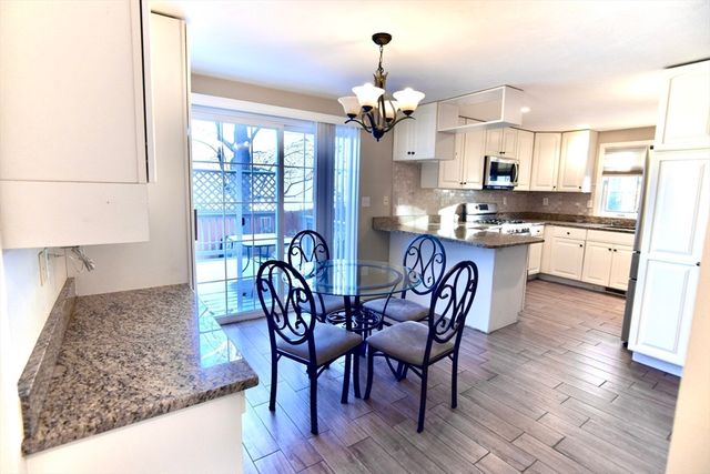 172 Edgehill Road 172, Norwood, MA 02062