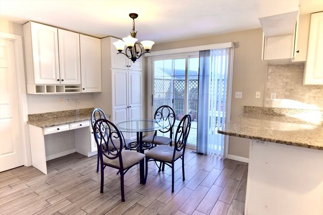 172 Edgehill Road 172, Norwood, MA 02062