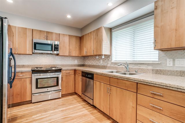 4616 W Lovers Lane, Dallas, TX 75209