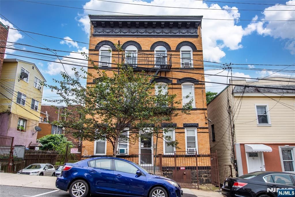 1109 6th Street, North Bergen, NJ 07047