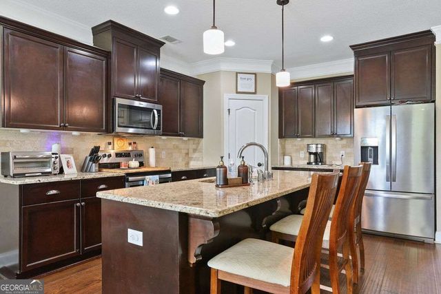128 Vintage Drive, Guyton, GA 31312