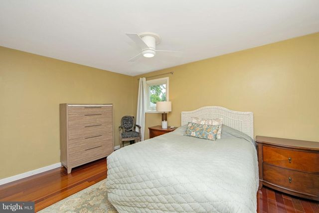 1517 BEVERLY TER, Cherry Hill, NJ 08003