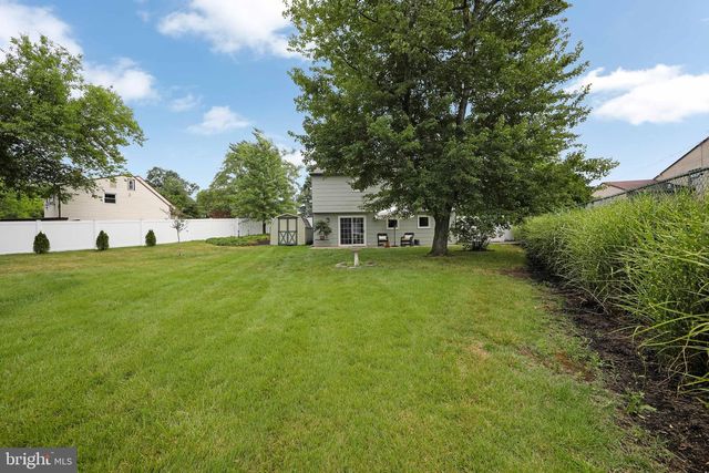 1517 BEVERLY TER, Cherry Hill, NJ 08003