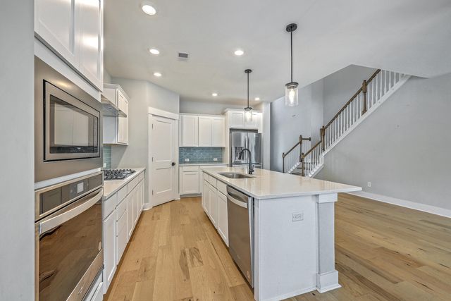 212 Clearblue, Summerville, SC 29486