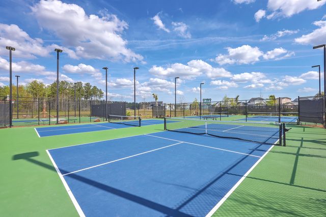 212 Clearblue, Summerville, SC 29486