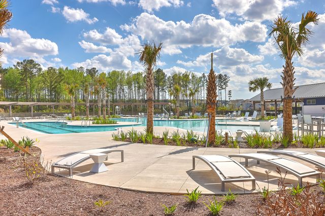 212 Clearblue, Summerville, SC 29486