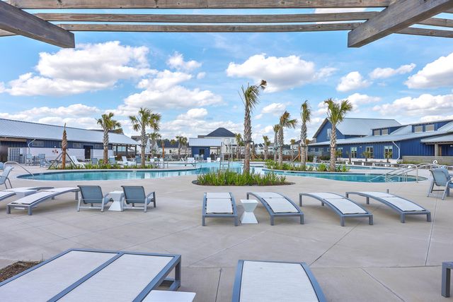 212 Clearblue, Summerville, SC 29486