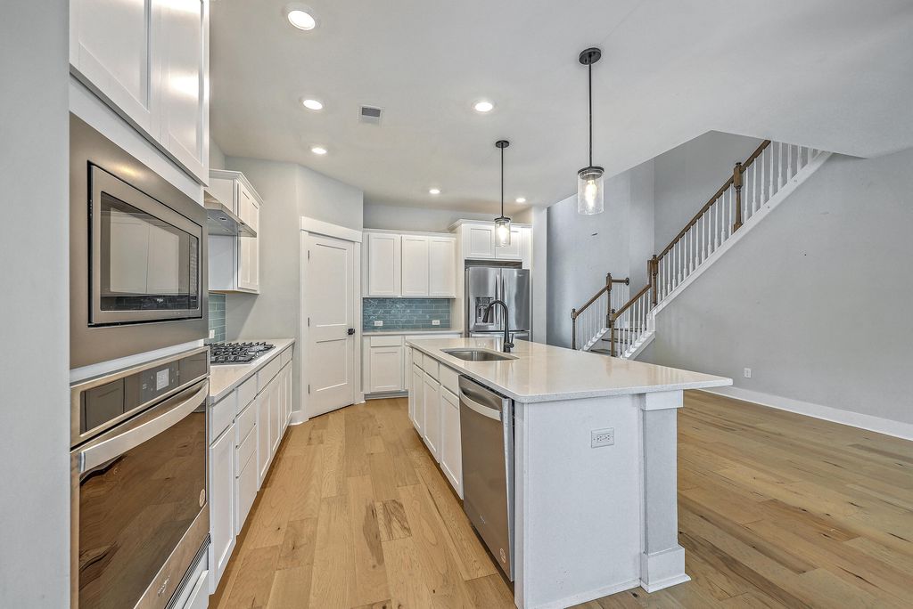 Image 13 of property listing at 212 Clearblue Lp, Summerville, SC 29486