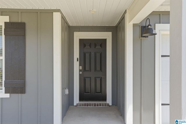 6761 NEWBRIDGE COVE, Bessemer, AL 35022