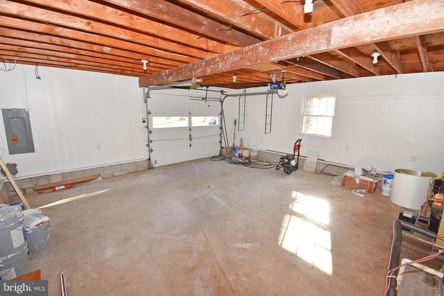 4011 GROSSE POINT DR, Salisbury, MD 21804