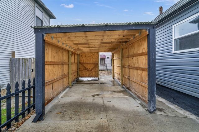 2160 Fulton Road, Cleveland, OH 44113