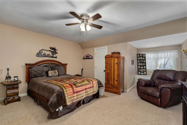 5603 S Farm Rd 137, Springfield, MO 65810