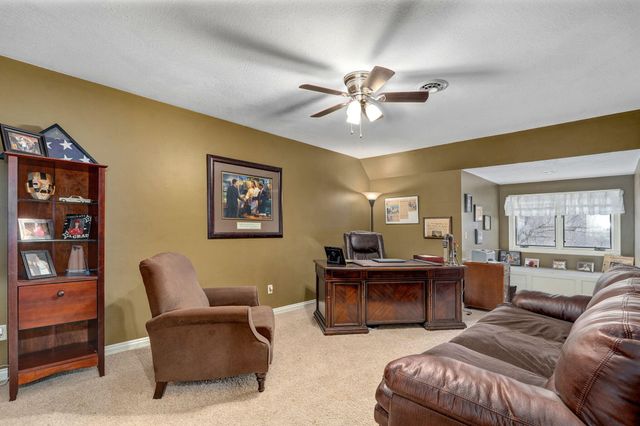 5603 S Farm Rd 137, Springfield, MO 65810