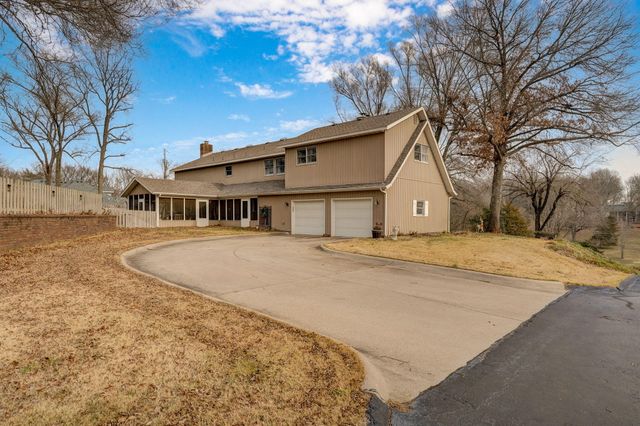 5603 S Farm Rd 137, Springfield, MO 65810