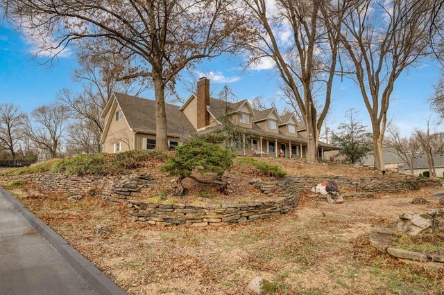 5603 S Farm Rd 137, Springfield, MO 65810