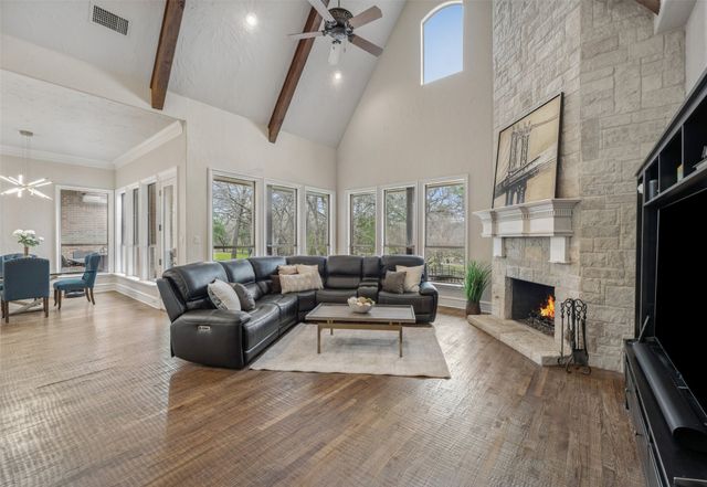 1204 Strathmore Drive, Southlake, TX 76092