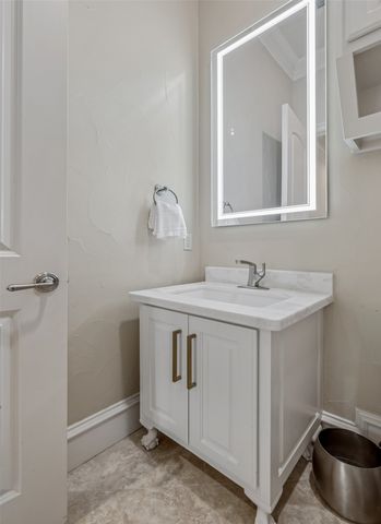 1204 Strathmore Drive, Southlake, TX 76092