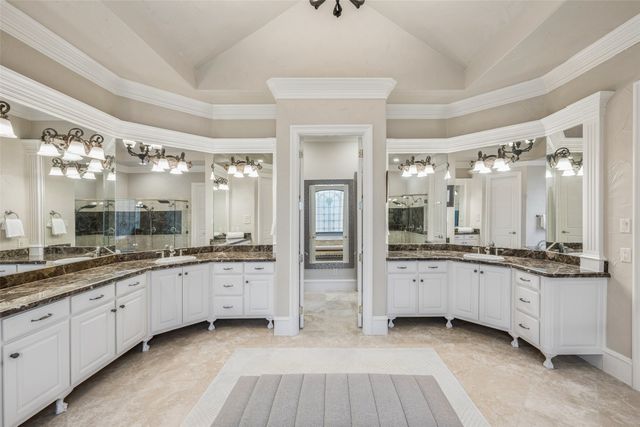 1204 Strathmore Drive, Southlake, TX 76092