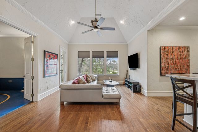 1204 Strathmore Drive, Southlake, TX 76092