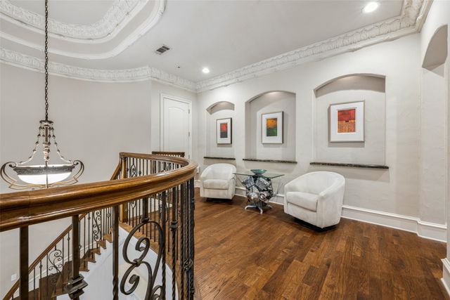 1204 Strathmore Drive, Southlake, TX 76092