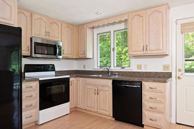 21 Clarke St, Sharon, MA 02067