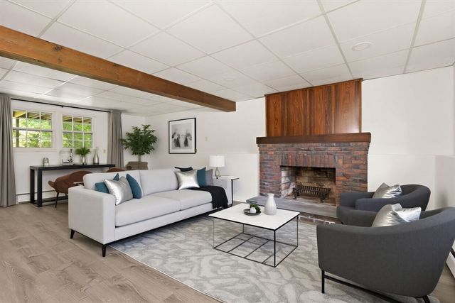 21 Clarke St, Sharon, MA 02067