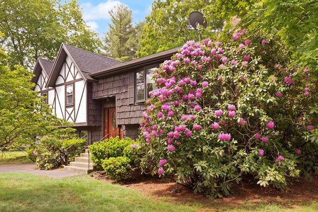 21 Clarke St, Sharon, MA 02067