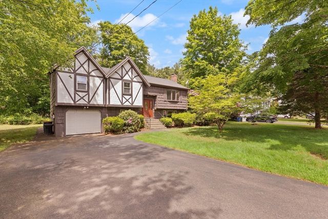 21 Clarke St, Sharon, MA 02067