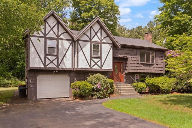 21 Clarke St, Sharon, MA 02067