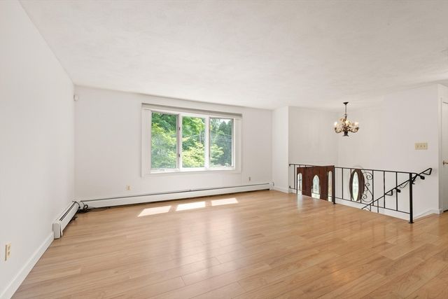 21 Clarke St, Sharon, MA 02067