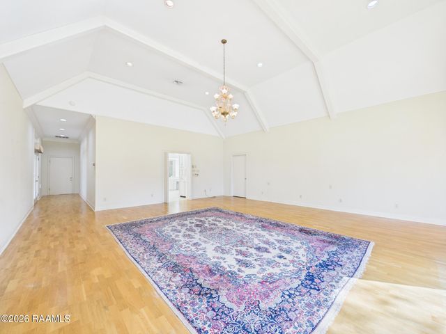 327 Beverly Drive, Lafayette, LA 70503