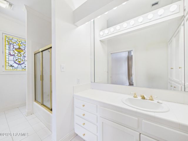 327 Beverly Drive, Lafayette, LA 70503