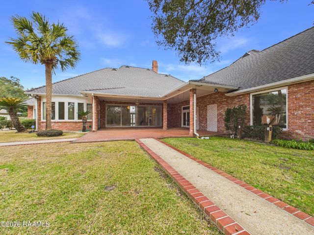 327 Beverly Drive, Lafayette, LA 70503